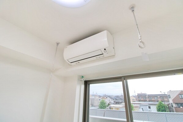 Beverly Homes 下赤塚の物件内観写真